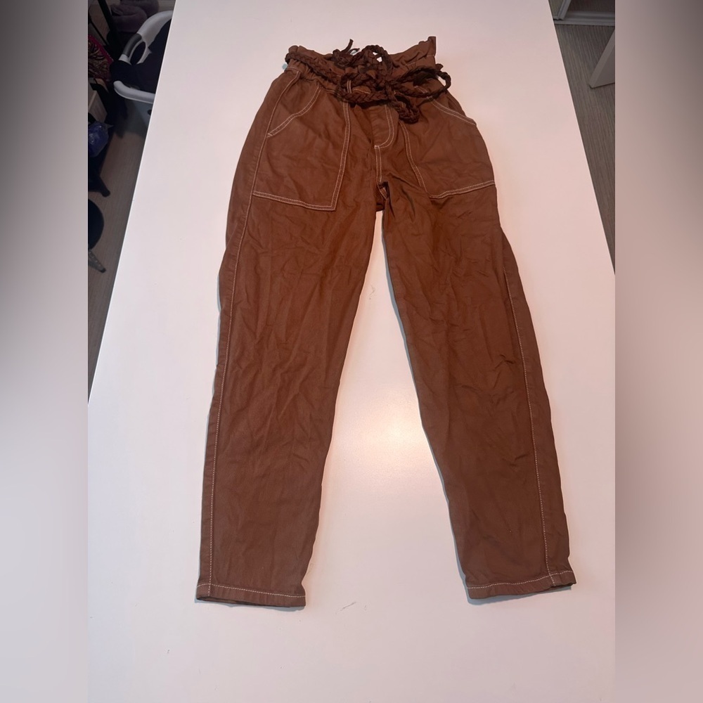 something navy loose Brown pants With Braided Belt Size 4